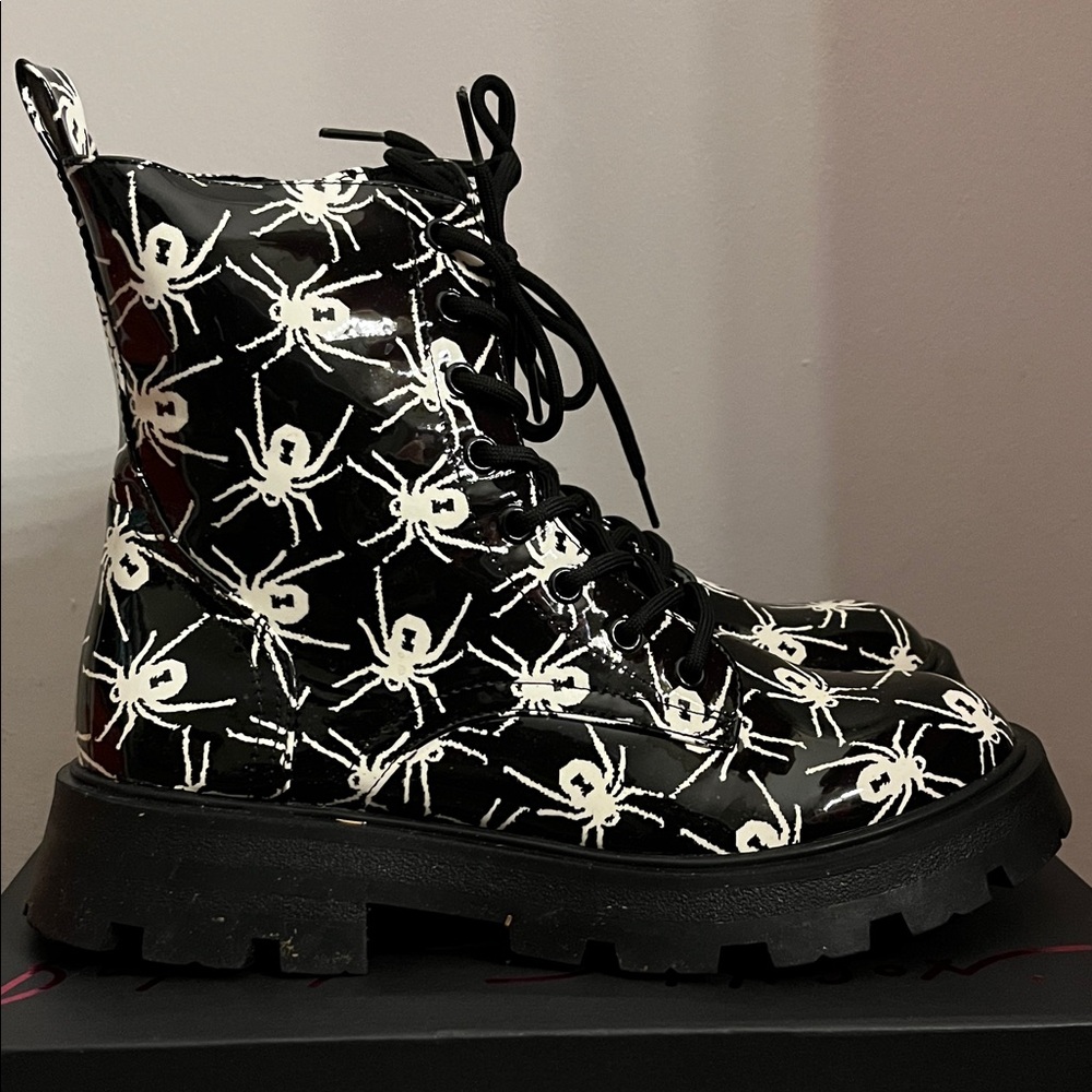 Betsey Johnson Black and White Spider Pattern Boots